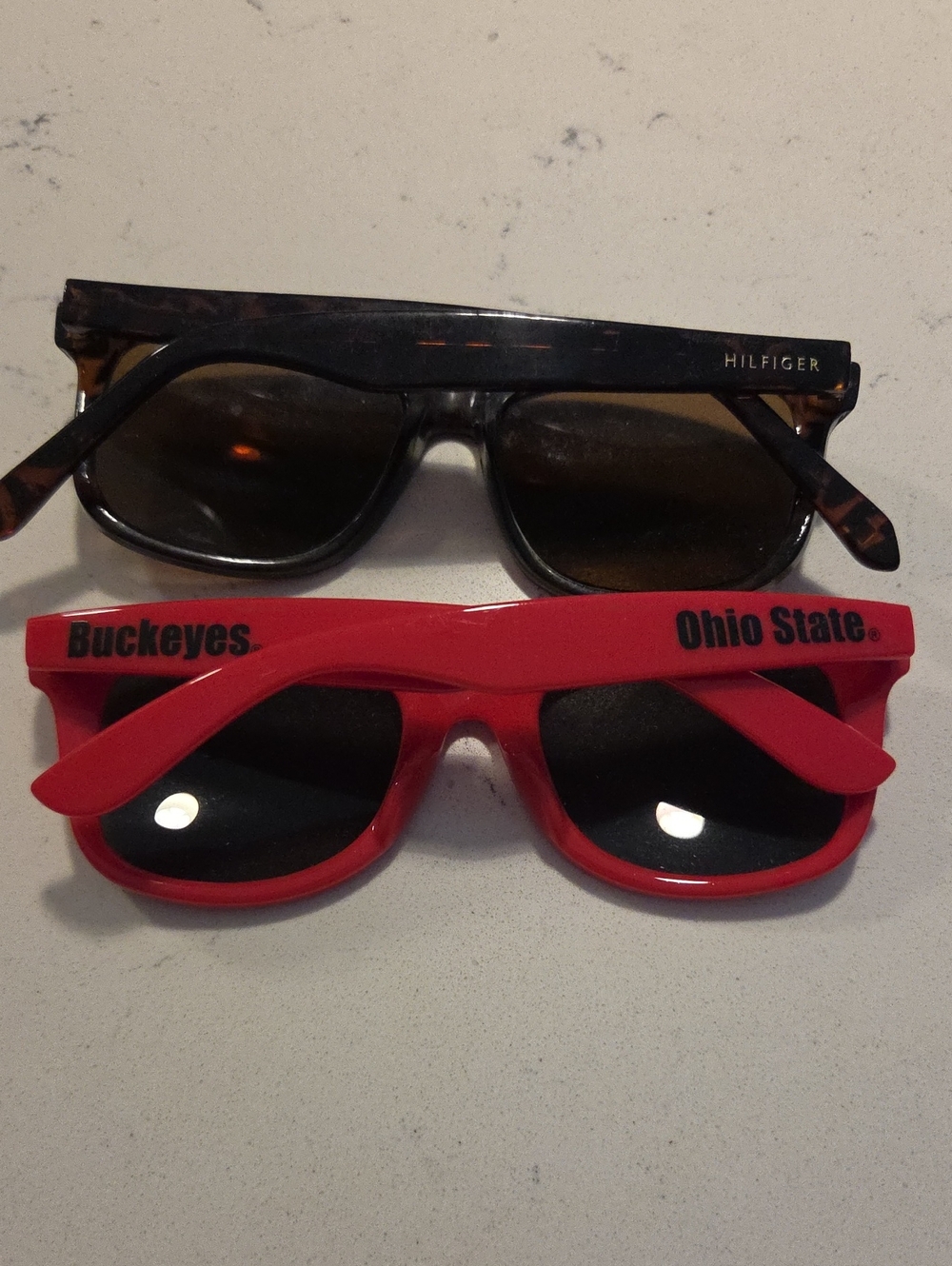 Tommy  Sunglasses & Red Ohio State Buckeyes Sunglasses Bundle